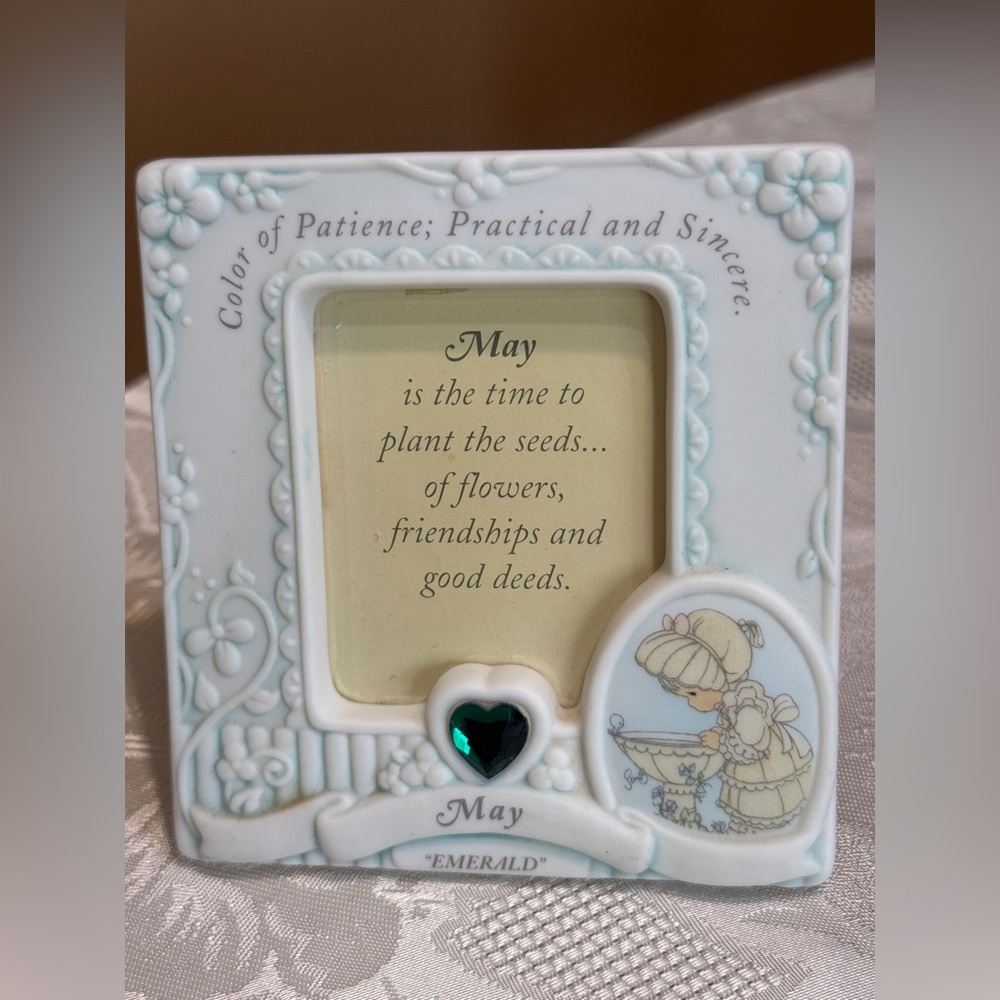Vintage Enesco Precious Moments May Birthday Trinket Box and Frame- Set of Two - Picture 6 of 11